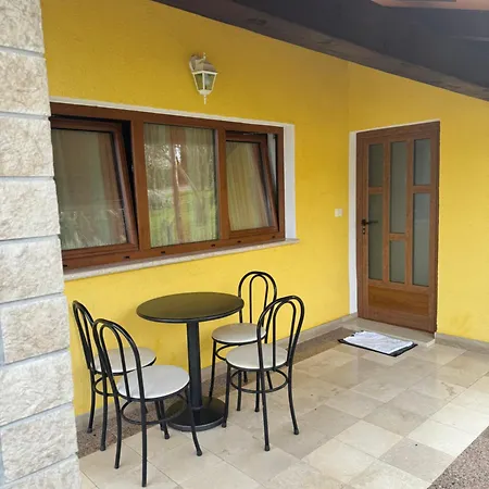 Apartment Antonio Motovun